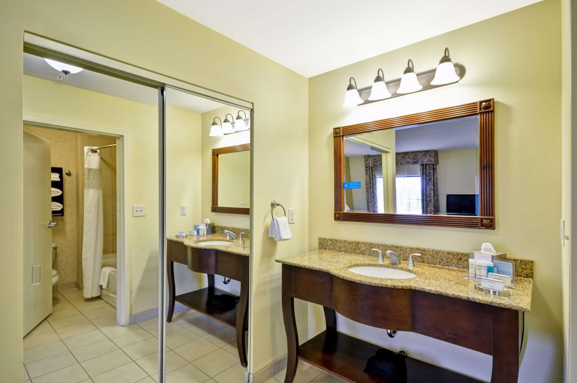 Hampton Inn & Suites North Charleston-University Boulevard Ngoại thất bức ảnh